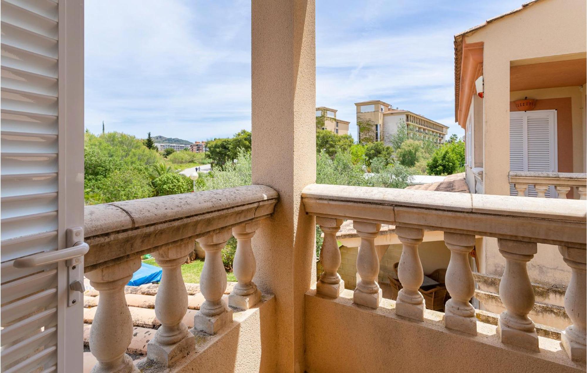 4 Bedroom Beautiful Home In Alcudia Port de Alcudia  Eksteriør bilde