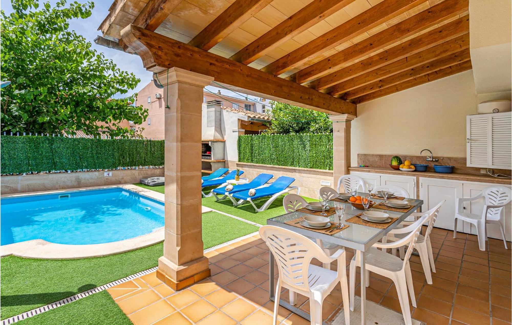 4 Bedroom Beautiful Home In Alcudia Port de Alcudia  Eksteriør bilde